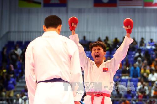 SEA Games 29: Karate Việt Nam đoạt thêm HCV, Đoàn TTVN đã vươn lên vị trí thứ 2 
